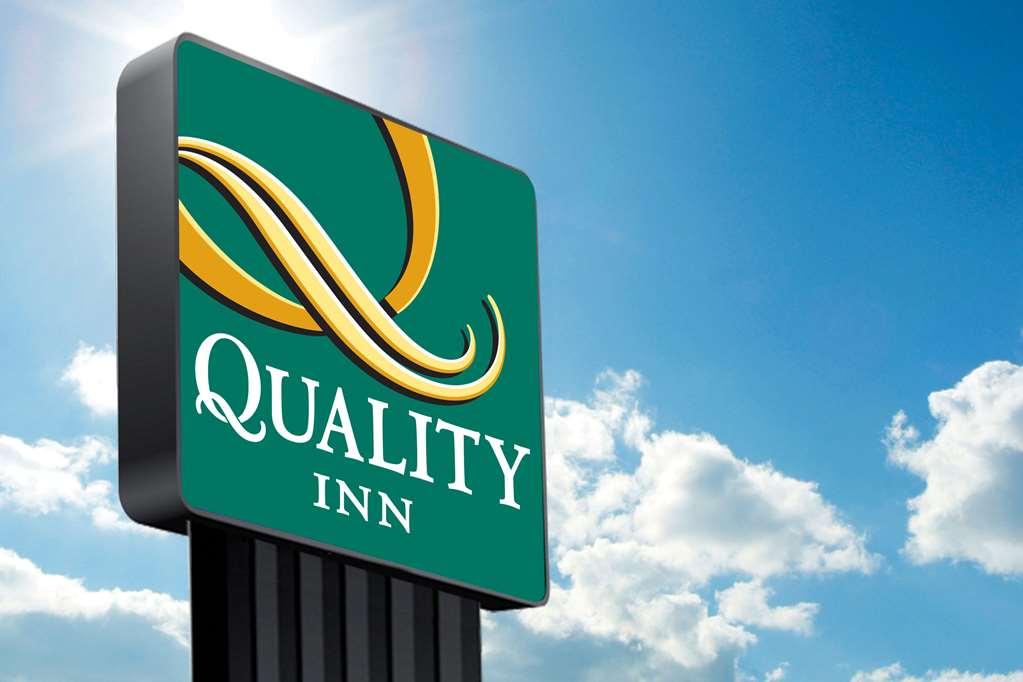 Quality Inn Queens New York Exterior foto